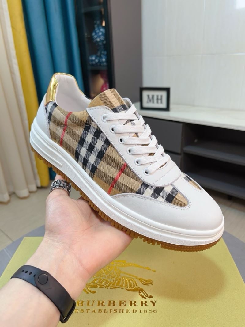 Burberry Low Shoes